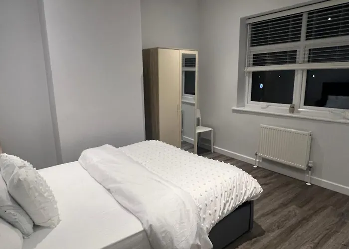 Spencer Bridge Rooms By Afl
